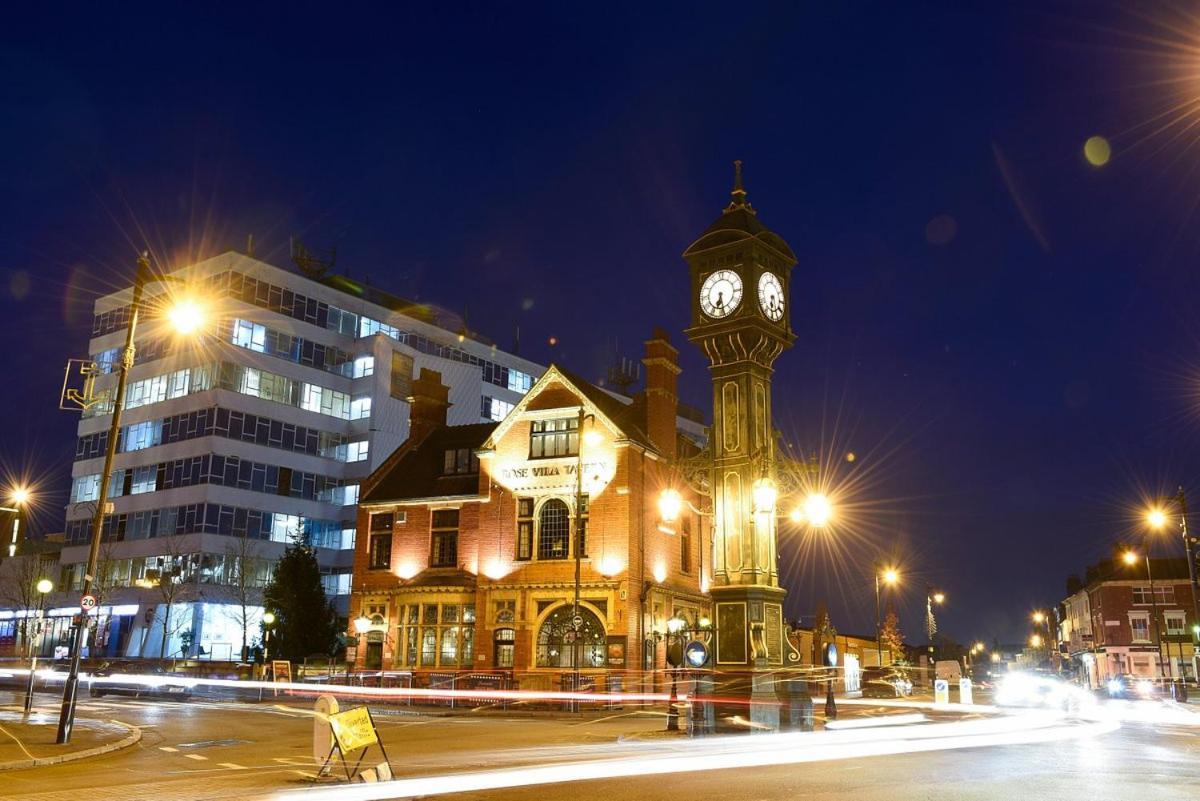 Stylish Jewellery Quarter Apartment Sleeps 4 Birmingham Exterior foto